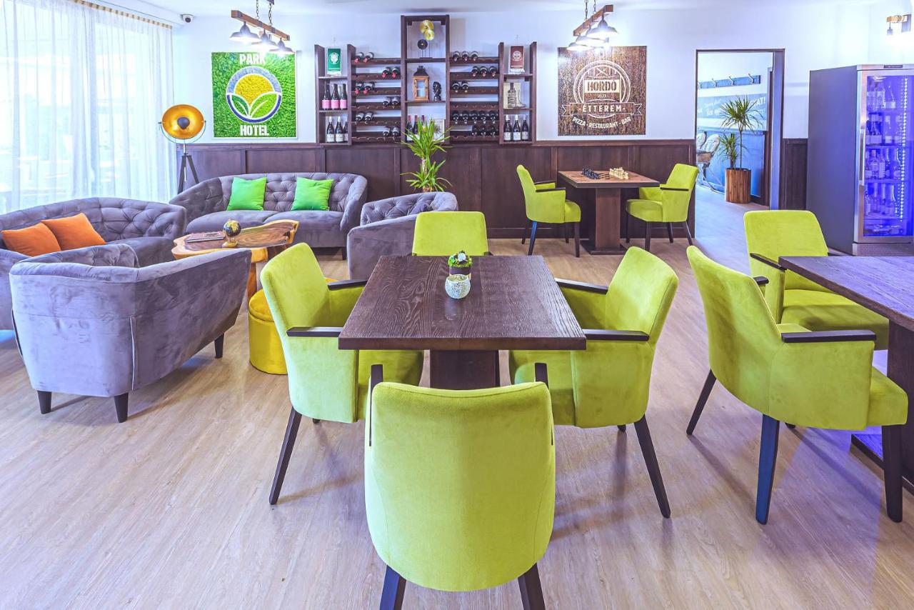 Park Hotel Buek-Buekfuerdo Eksteriør billede